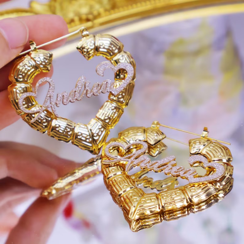 أقراط فضية مخصصة على شكل قلب م - مراجعة Women Fashion Name Ideas وسعره