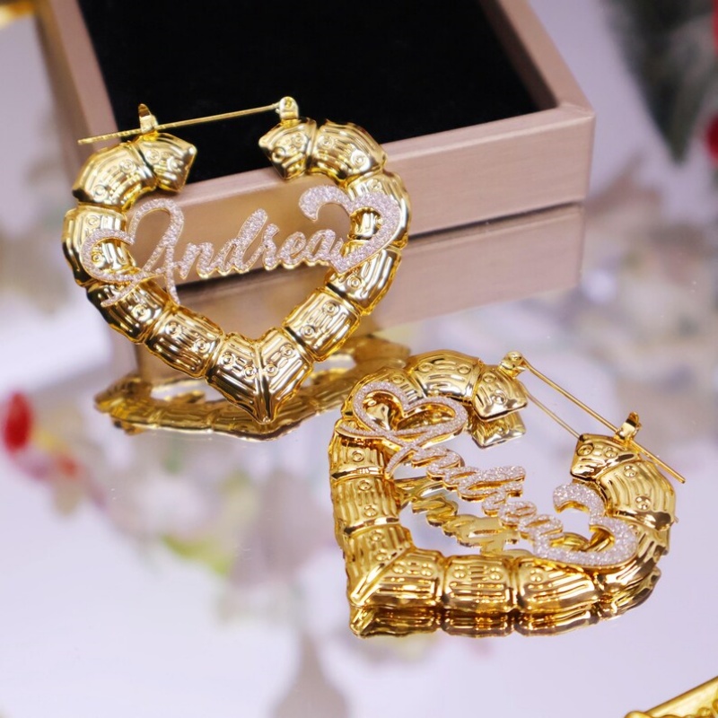 أقراط فضية مخصصة على شكل قلب م - مراجعة Women Fashion Name Ideas وسعره